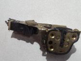 Serrure de porte arrière