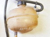 Vase d'expansion / réservoir de liquide de refroidissement