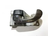Manecilla interna puerta delantera