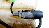 Tuulilasi tuulilasinpesimen pumppu