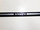 Moldura protectora del borde delantero