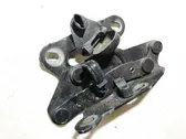 Engine bonnet/hood hinges