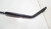 Rear wiper blade arm