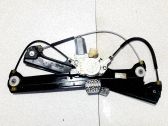 Regulador con motor de la ventanilla de la puerta corredera