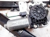 Motor del regulador de la ventanilla de la puerta delantera