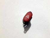 Botón interruptor de luz de peligro