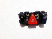 Botón interruptor de luz de peligro