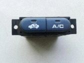 Interruptor del aire acondicionado (A/C)