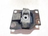 Engine mount bracket