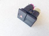 Botón interruptor de luz de peligro