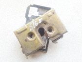 Cerradura de puerta trasera