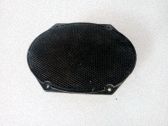 Etuoven kaiutin