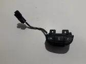 Steering wheel buttons/switches