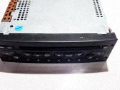 Radio / CD-Player / DVD-Player / Navigation