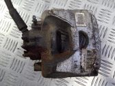Caliper de freno delantero
