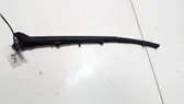 Rear wiper blade arm