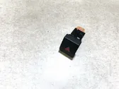 Botón interruptor de luz de peligro
