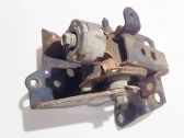 Engine mount bracket