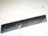 Listón embellecedor de la puerta delantera (moldura)