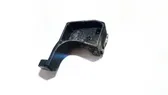 Engine mounting bracket