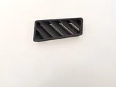Rejilla de ventilación central del panel