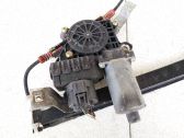 Motor del regulador de la ventanilla de la puerta delantera