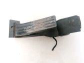 Accelerator throttle pedal