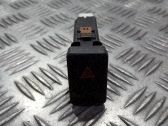 Botón interruptor de luz de peligro