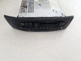 Radio/CD/DVD/GPS-pääyksikkö