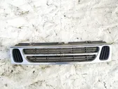 Grille de calandre avant