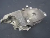 Engine mounting bracket