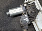 Moteur de lève-vitre de porte avant
