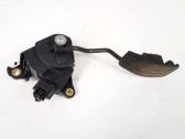 Accelerator throttle pedal