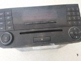 Radio / CD-Player / DVD-Player / Navigation