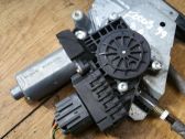 Motor del regulador de la ventanilla de la puerta delantera