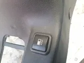 Przycisk otwierania wlewu paliwa