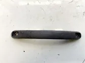Передняя ручка