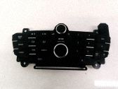 Radio / CD-Player / DVD-Player / Navigation