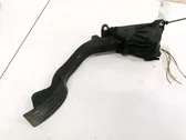 Accelerator throttle pedal