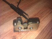 Cerradura de puerta delantera