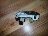 Cerradura de puerta delantera