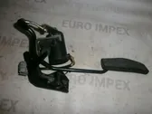 Accelerator throttle pedal