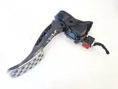 Accelerator throttle pedal