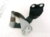 Engine bonnet/hood hinges