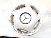 R15 wheel hub/cap/trim