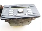 Radio / CD-Player / DVD-Player / Navigation