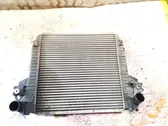 Starpdzesētāja radiators