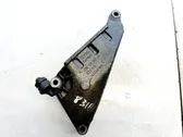 Engine mounting bracket