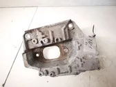 Engine mounting bracket