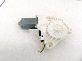 Motor del regulador de la ventanilla de la puerta delantera